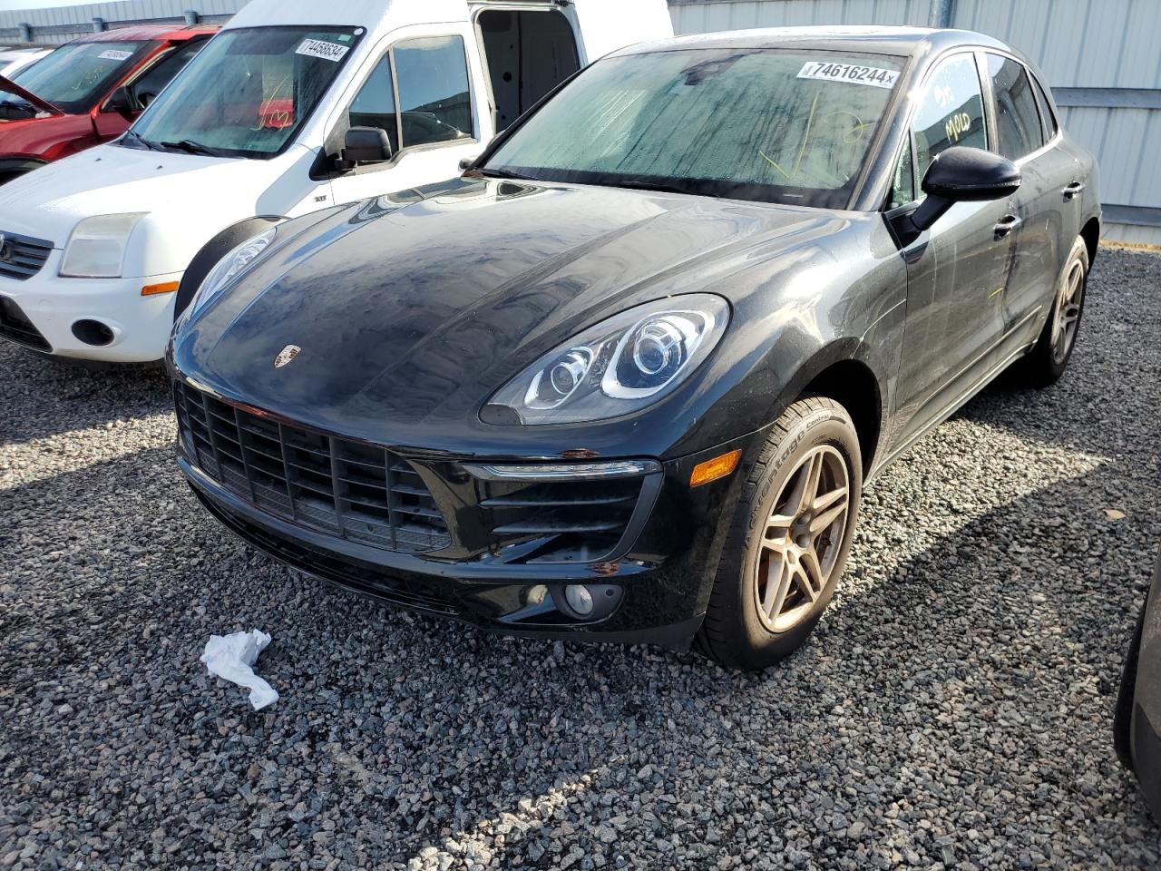 2018 Porsche Macan - Image 1