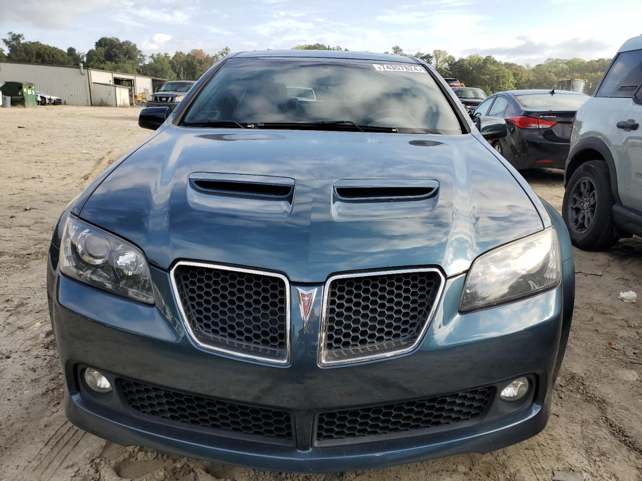 2009 Pontiac G8 - Image 5