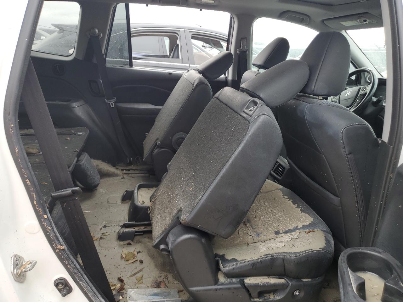 2016 Honda Pilot - Image 11