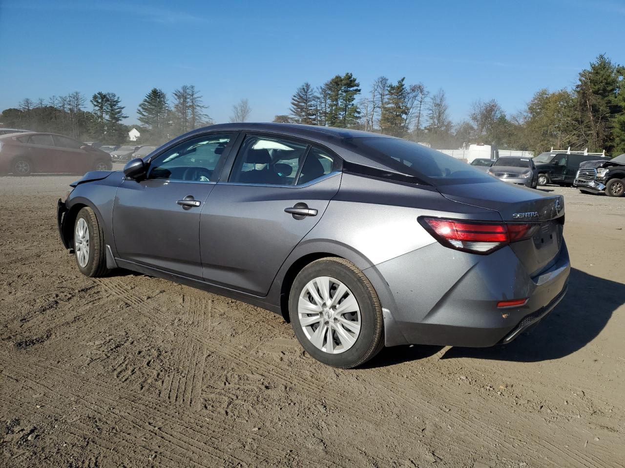 2022 Nissan Sentra - Image 2