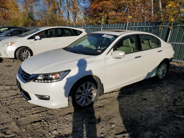 Sedans HONDA ACCORD 2013 White