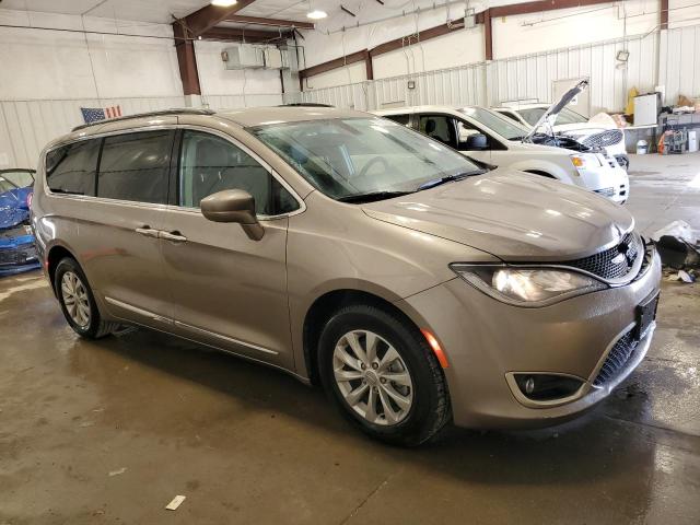  CHRYSLER PACIFICA 2017 tan