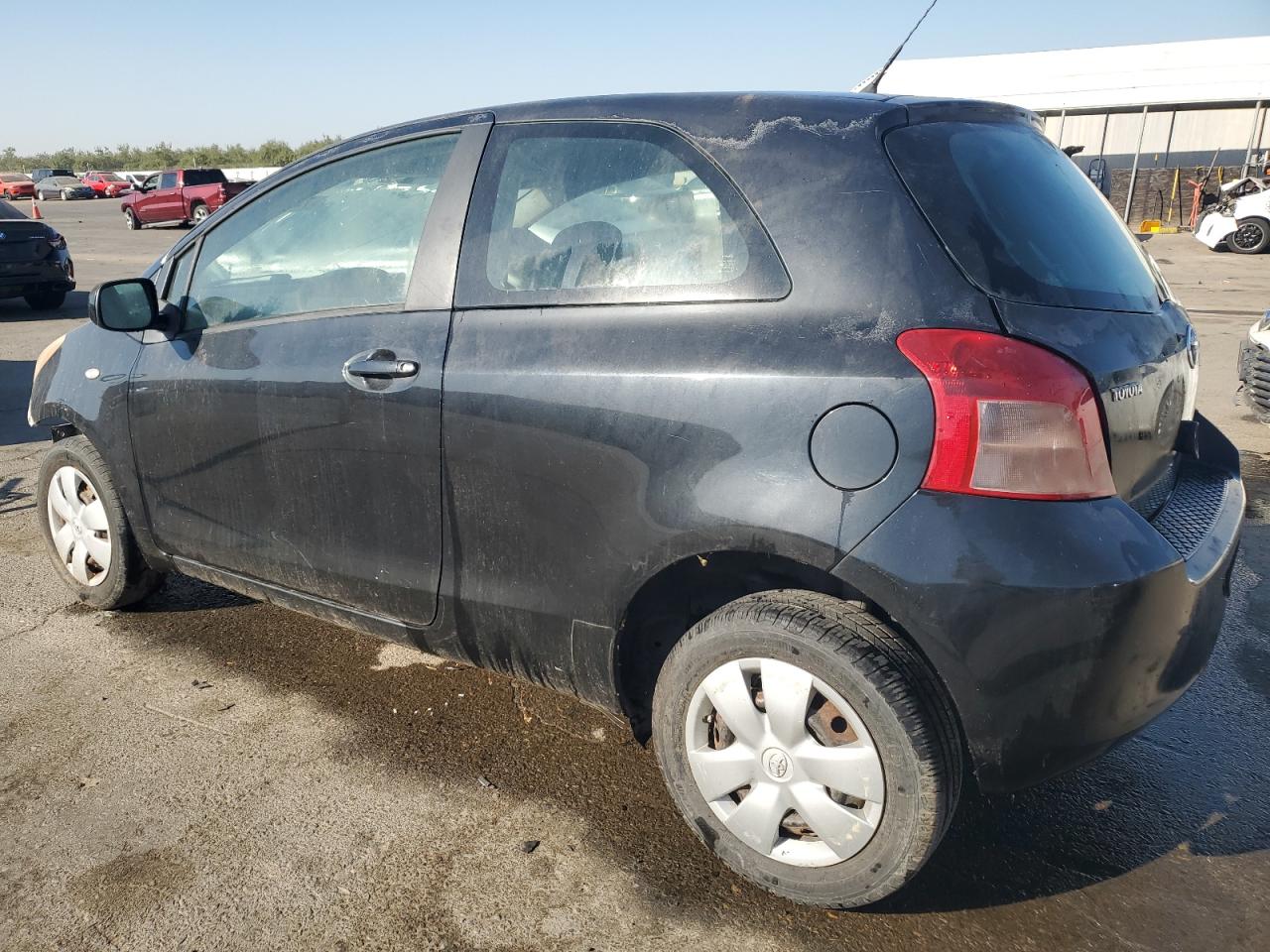 2008 Toyota Yaris - Image 2