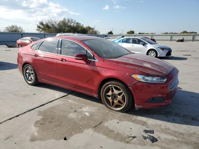 Sedans FORD FUSION 2014 Czerwony