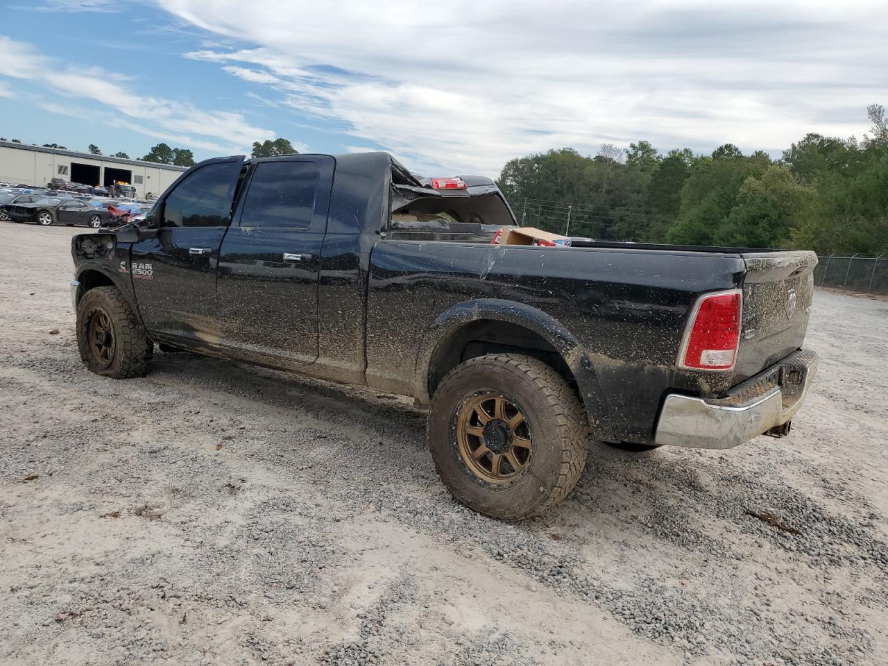2018 RAM 2500 - Image 2