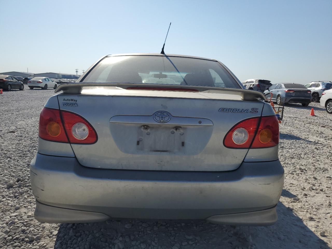 2004 Toyota Corolla - Image 6