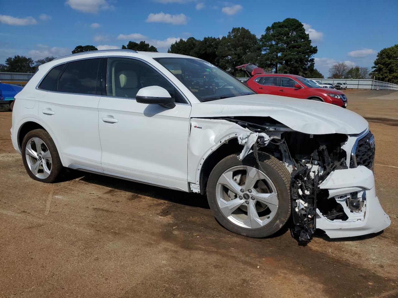 2023 Audi Q5 - Image 4