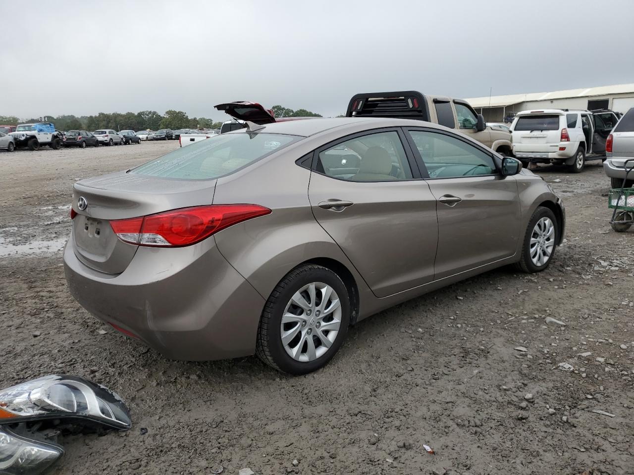 5NPDH4AE4BH026750 2011 Hyundai Elantra Gls