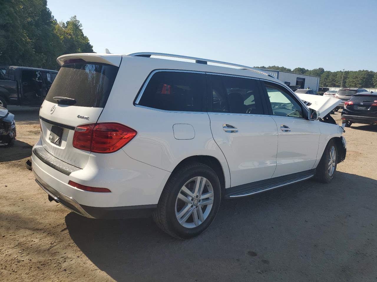 VIN 4JGDF6EE0GA625683 2016 MERCEDES-BENZ GL-CLASS no.3