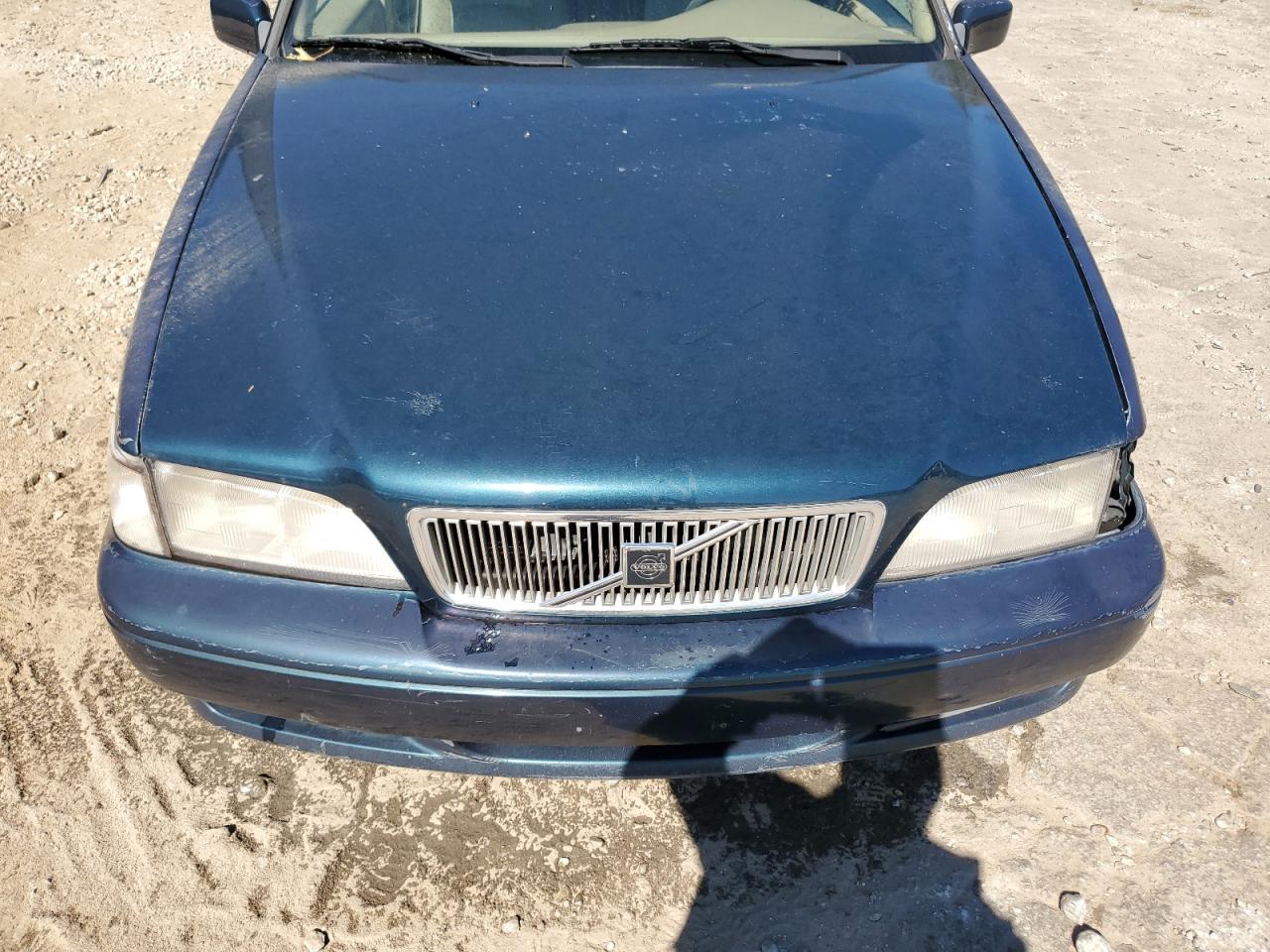 YV1LS5531W2483710 1998 Volvo S70