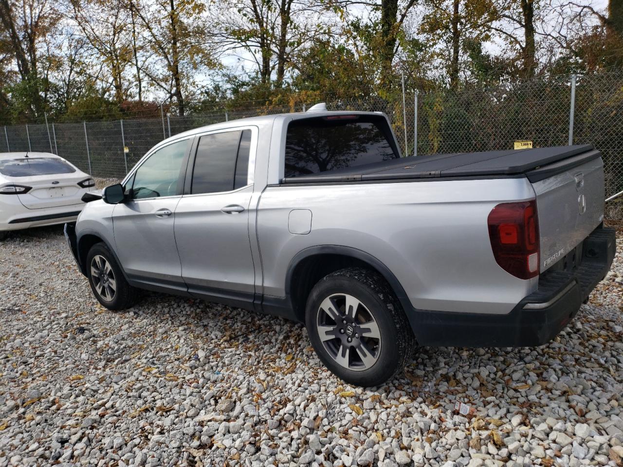 2018 Honda Ridgeline - Image 2