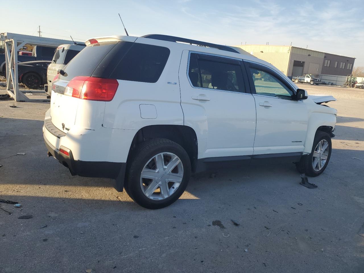 2011 GMC Terrain - Image 3