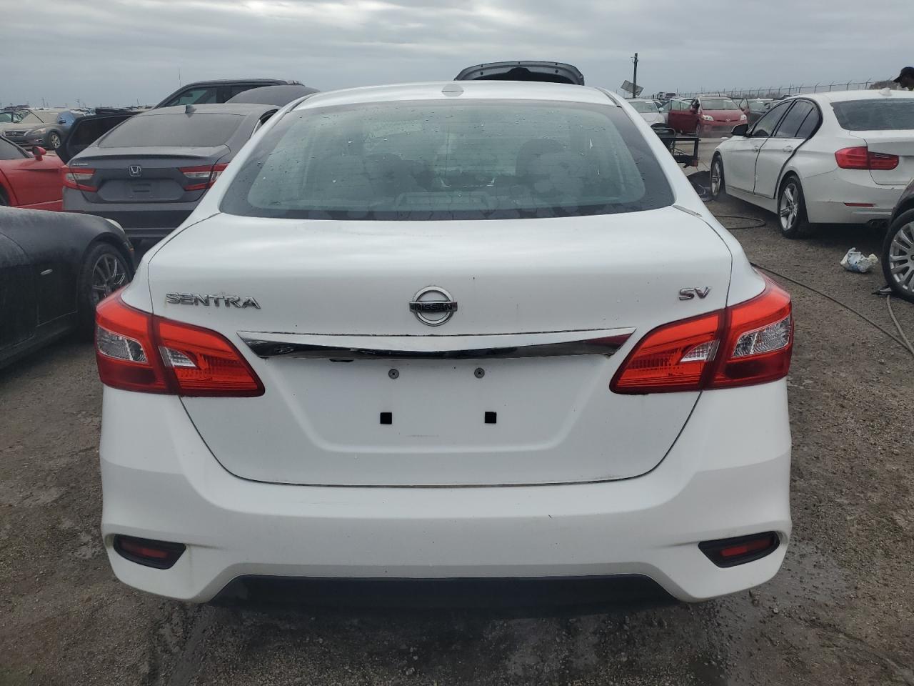 2018 Nissan Sentra S VIN: 3N1AB7AP6JY239260 Lot: 42655843