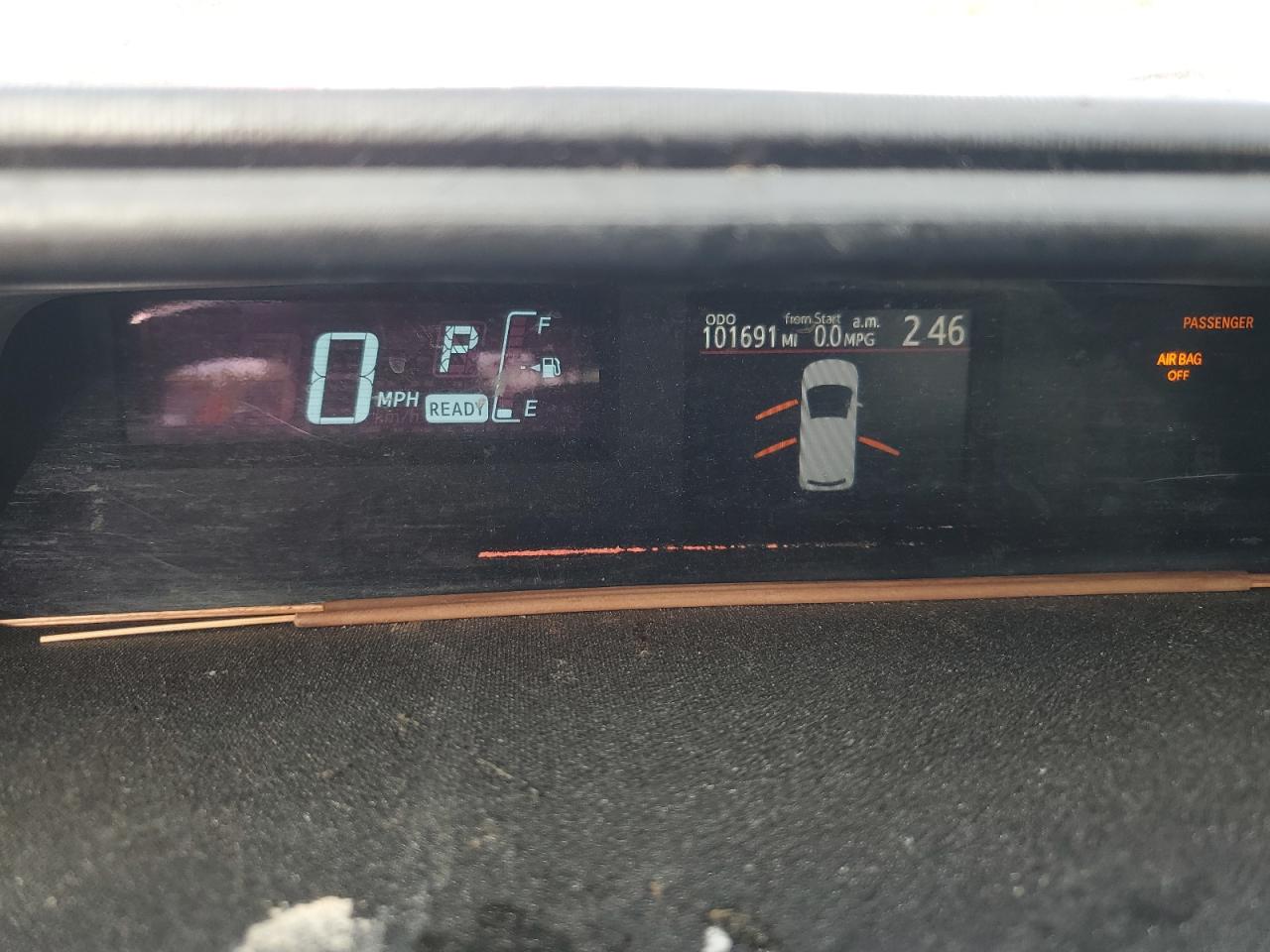 2014 Toyota Prius - Image 9