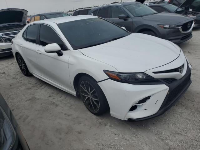 4T1G11AK1MU409362 Toyota Camry SE 4