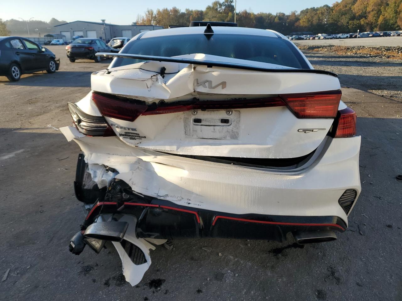 2023 Kia Forte - Image 6