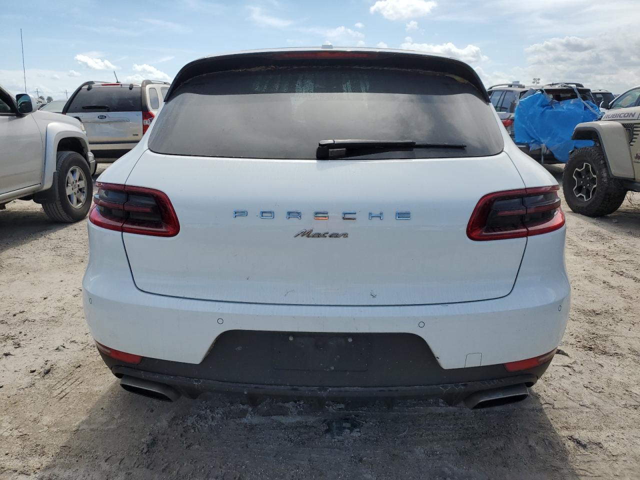 2018 Porsche Macan VIN: WP1AA2A53JLB04584 Lot: 74123164