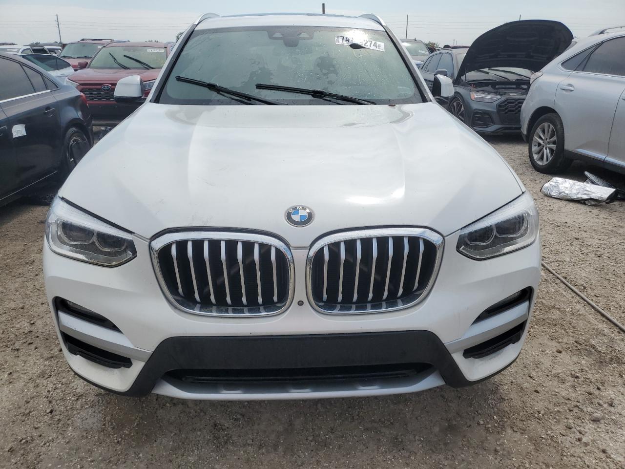 VIN 5UXTY3C09M9F98756 2021 BMW X3 no.5