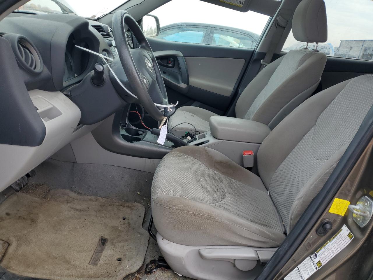 2011 Toyota RAV 4 - Image 7