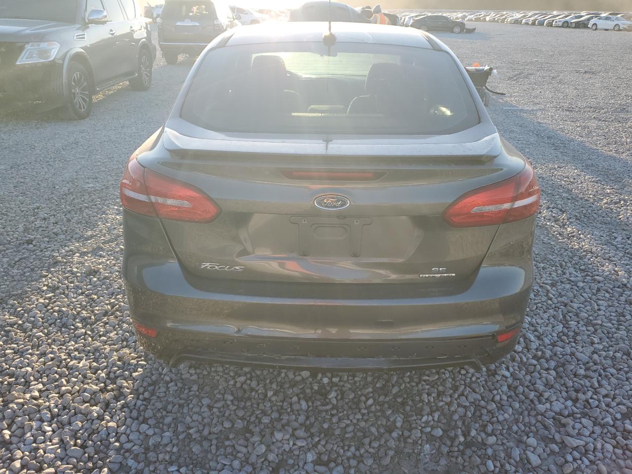 2015 Ford Focus - Image 6