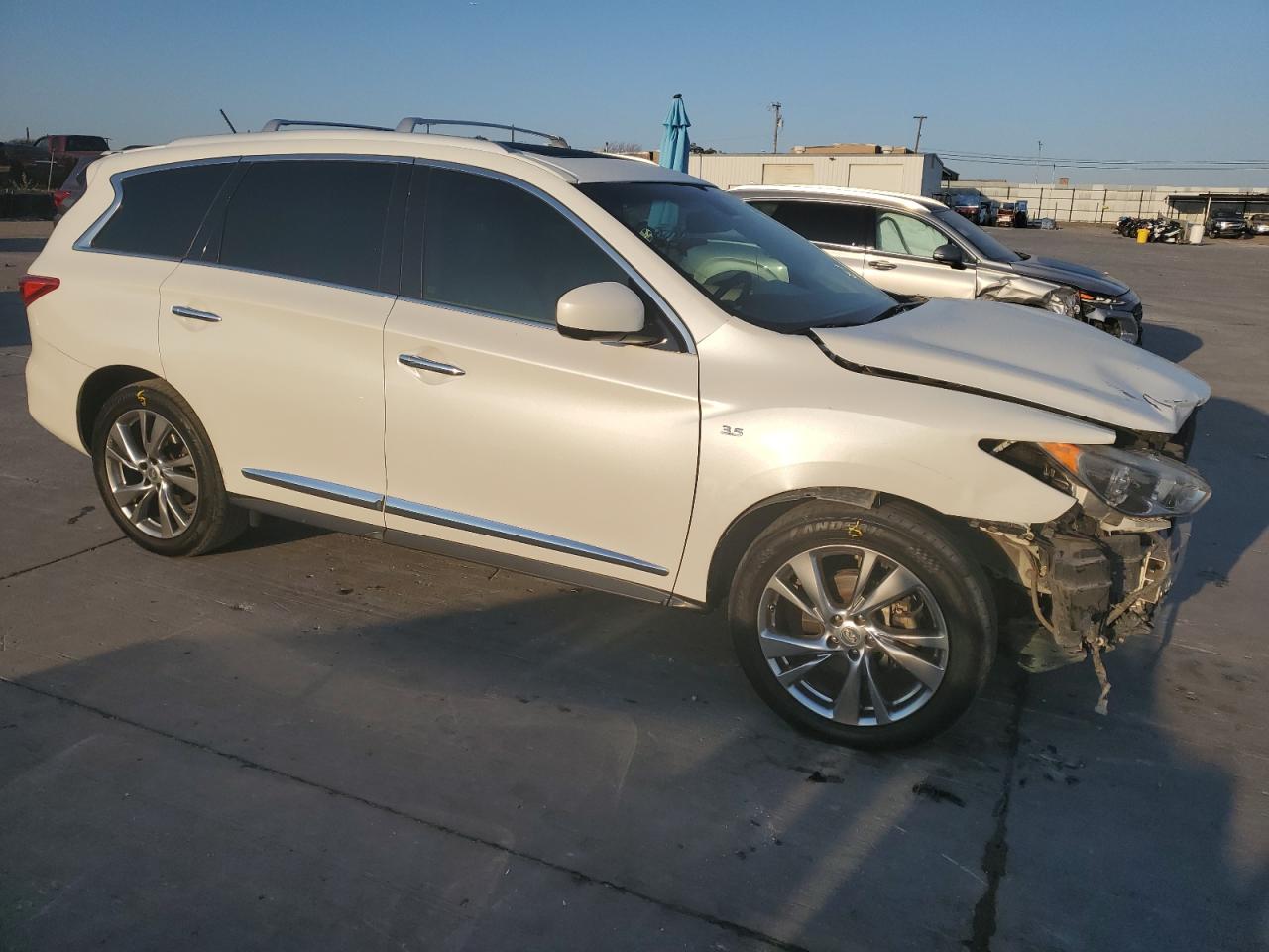 2015 Infiniti QX60 - Image 4