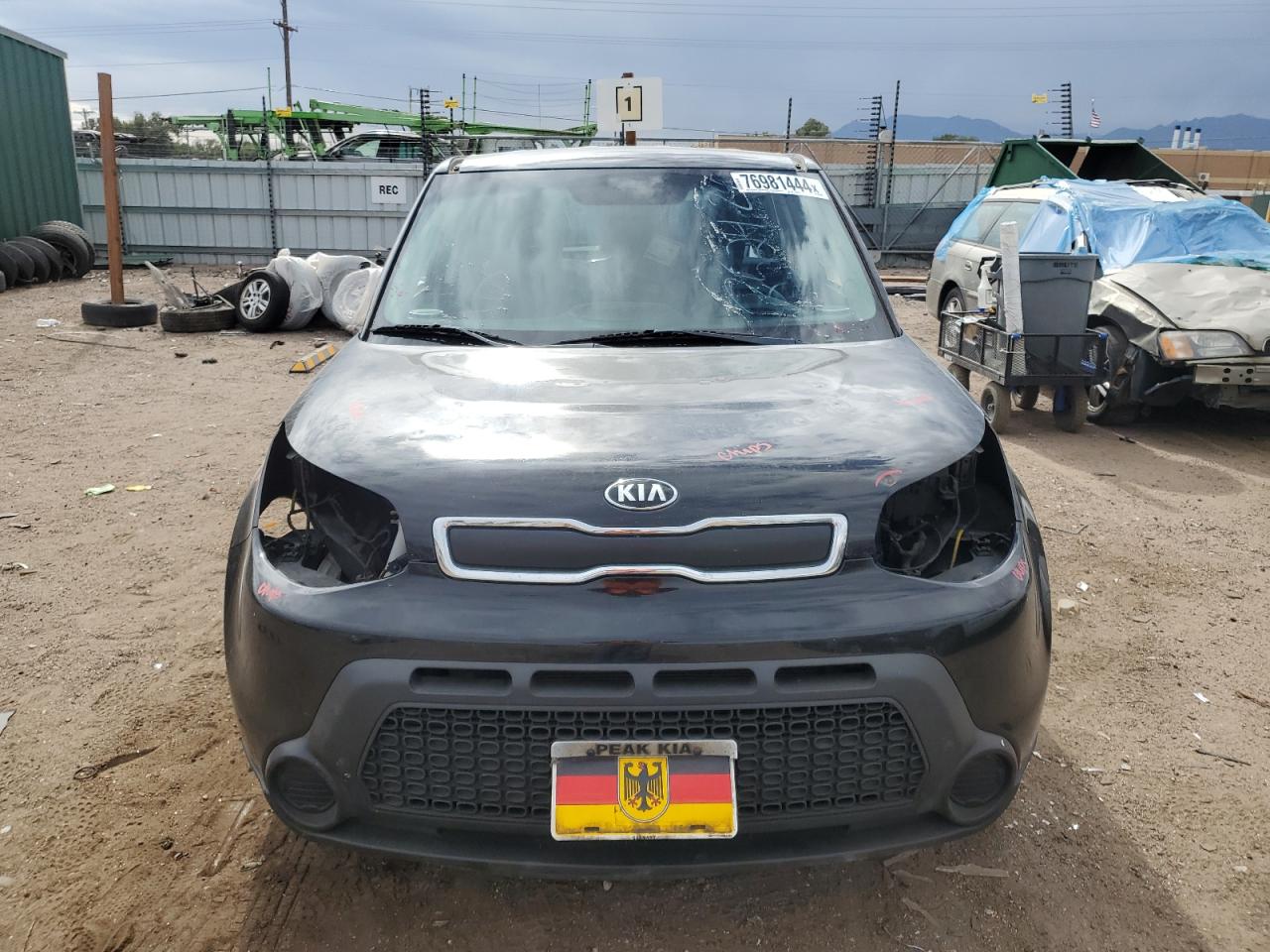 VIN KNDJN2A21G7280742 2016 KIA SOUL no.5