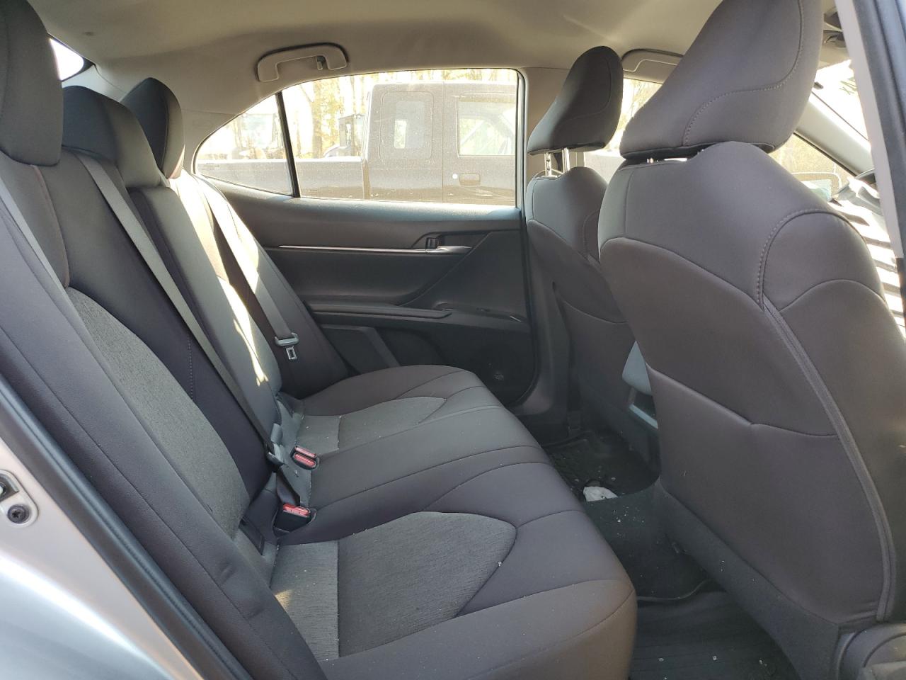 2020 Toyota Camry - Image 11