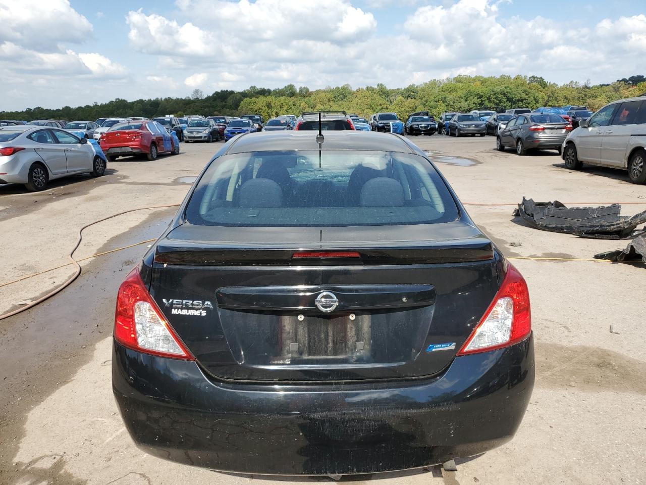 3N1CN7AP0EL855975 2014 Nissan Versa S