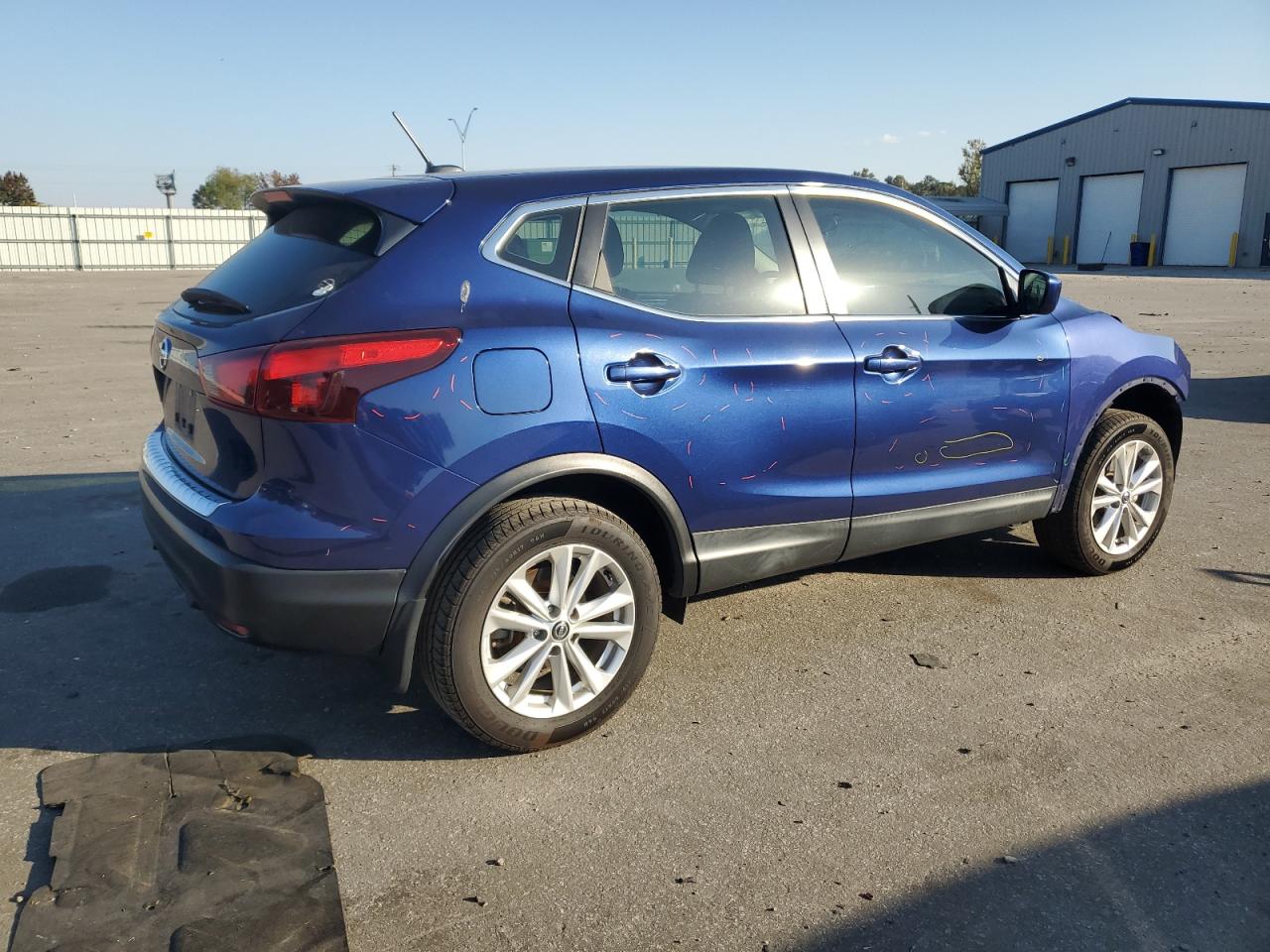 2019 Nissan Rogue - Image 3