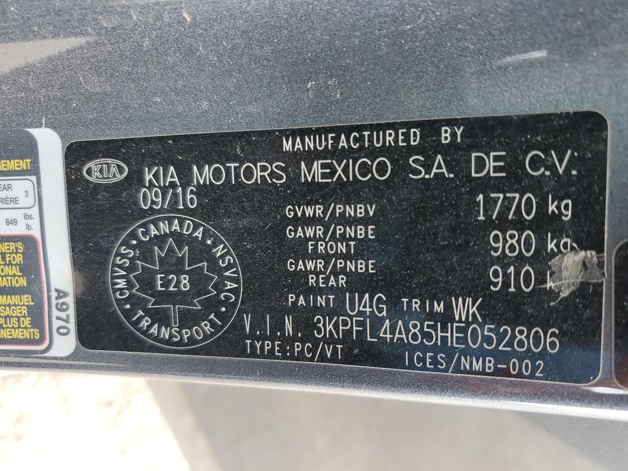 3KPFL4A85HE052806 2017 Kia Forte Ex