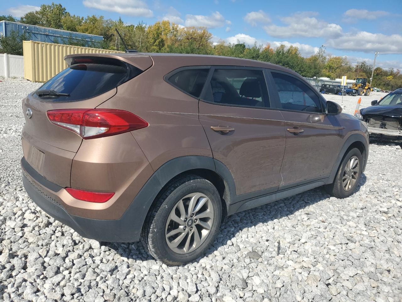 2017 Hyundai Tucson - Image 3