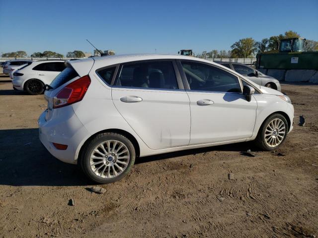  FORD FIESTA 2014 Білий