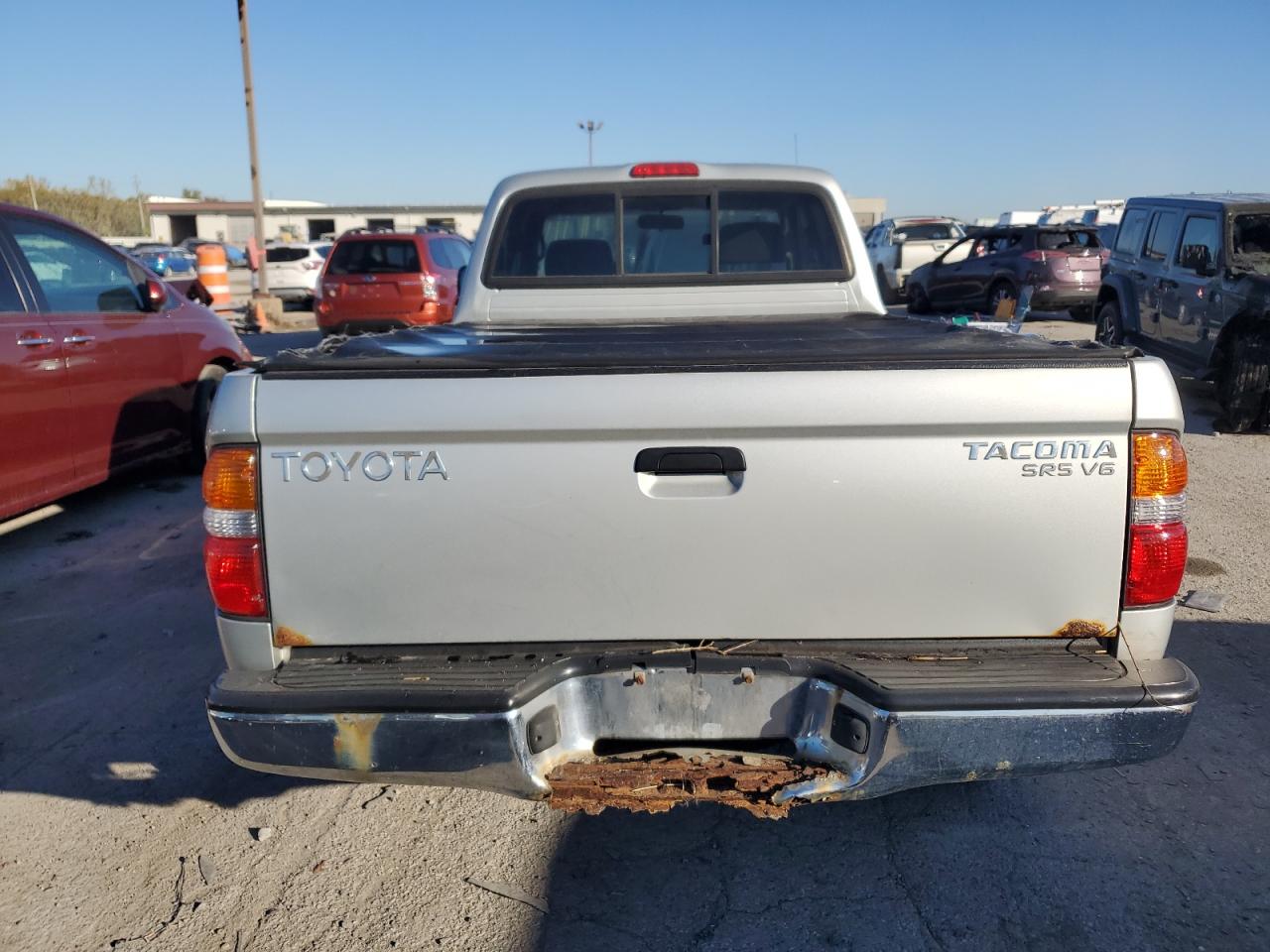2002 Toyota Tacoma - Image 6