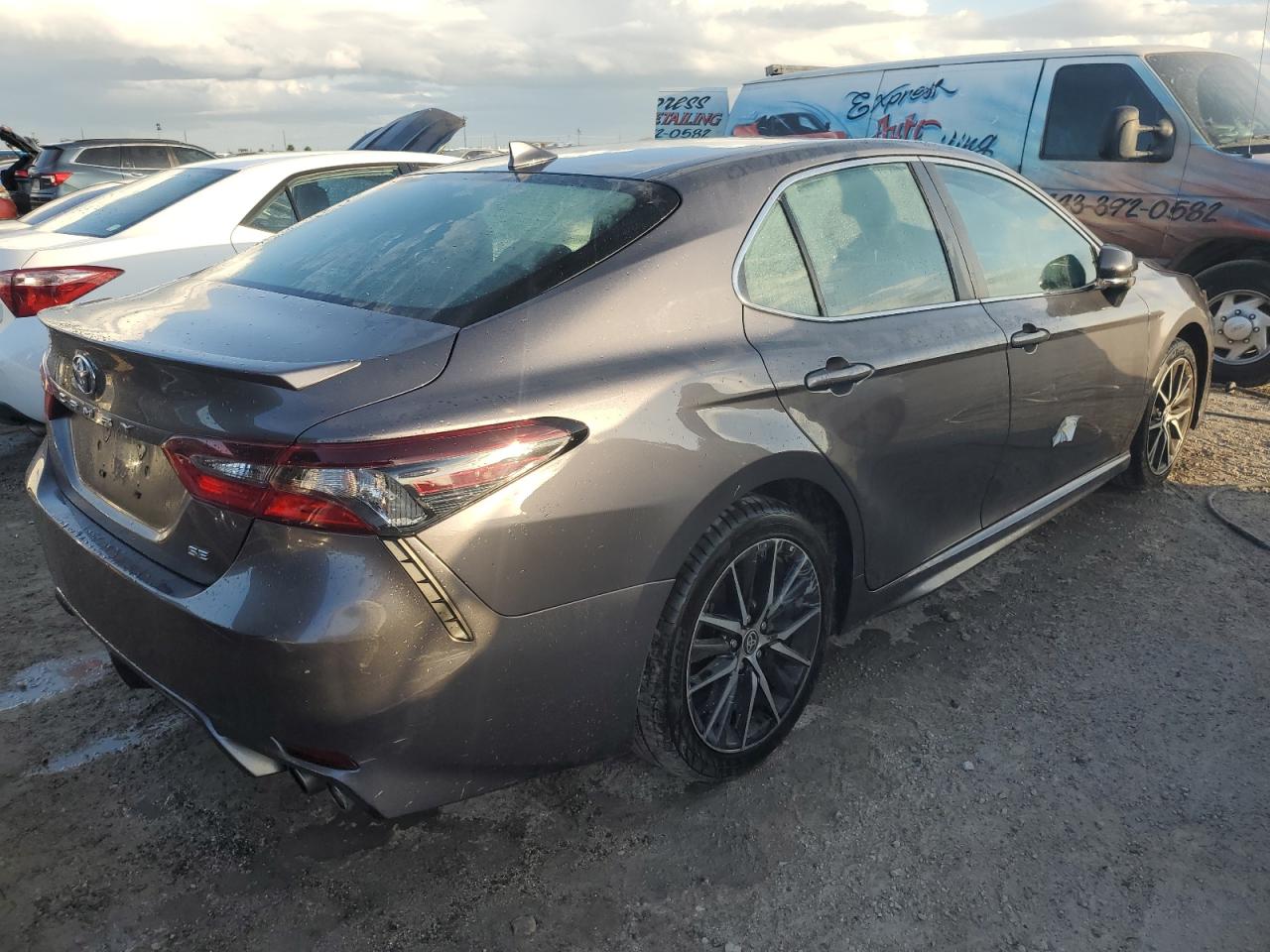 2022 Toyota Camry - Image 3
