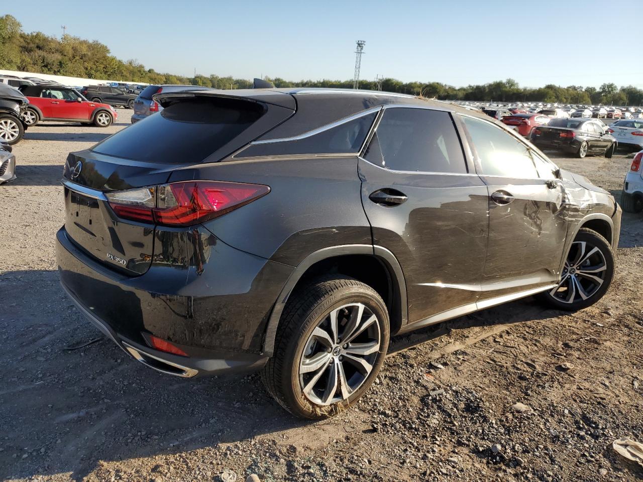 2022 Lexus RX - Image 3