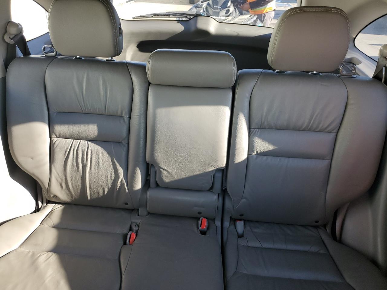 2011 Honda CR-V - Image 10