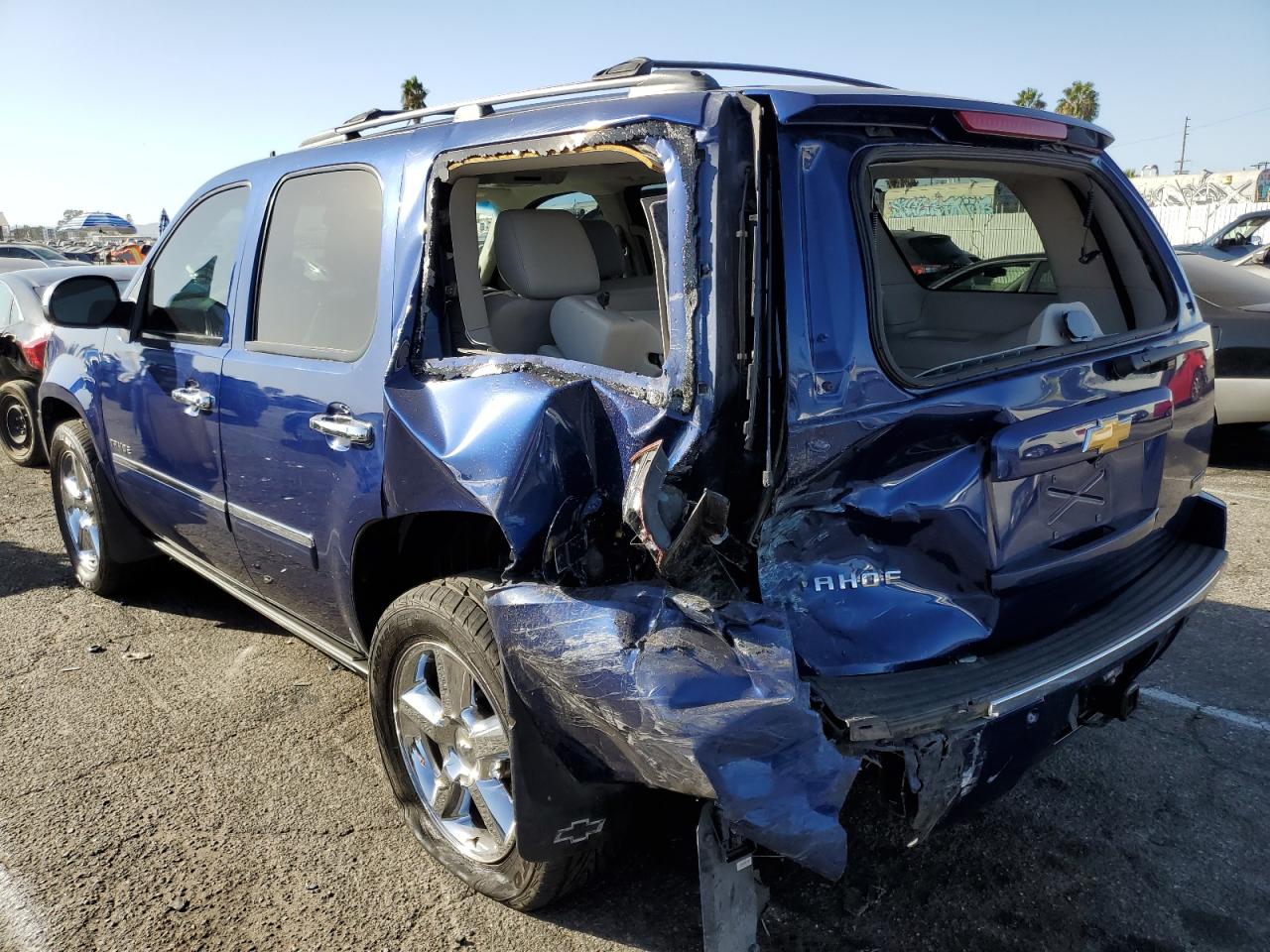 2012 Chevrolet Tahoe - Image 2