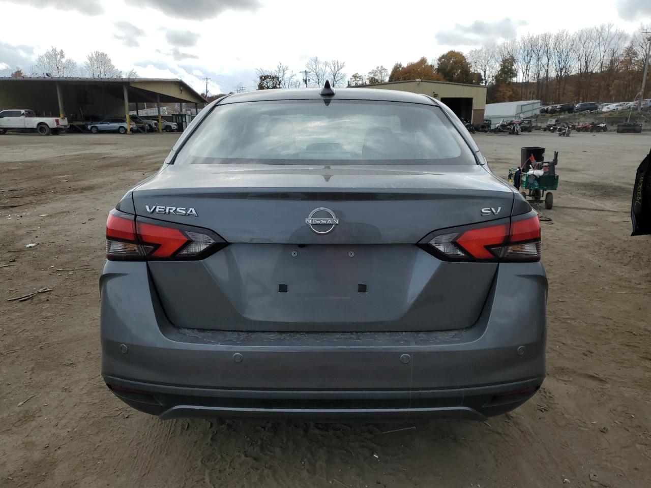 2024 Nissan Versa - Image 6