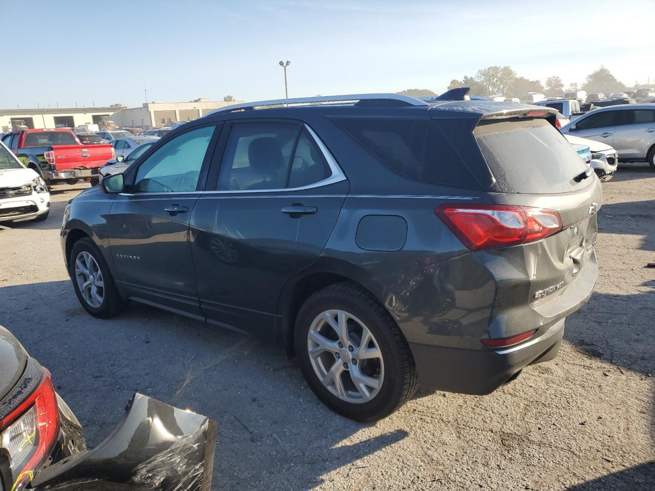 2020 Chevrolet Equinox - Image 2