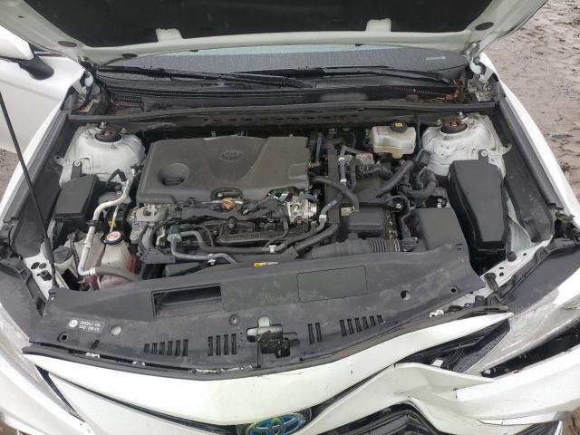 4T1F31AKXMU547228 Toyota Camry XLE 11