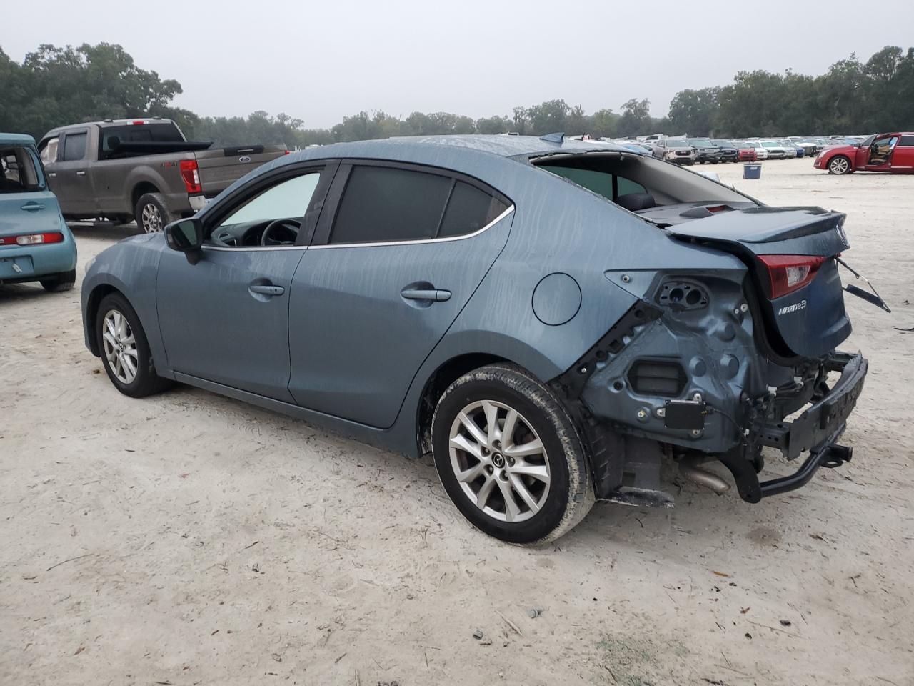 VIN 3MZBM1W70FM230888 2015 MAZDA 3 no.2