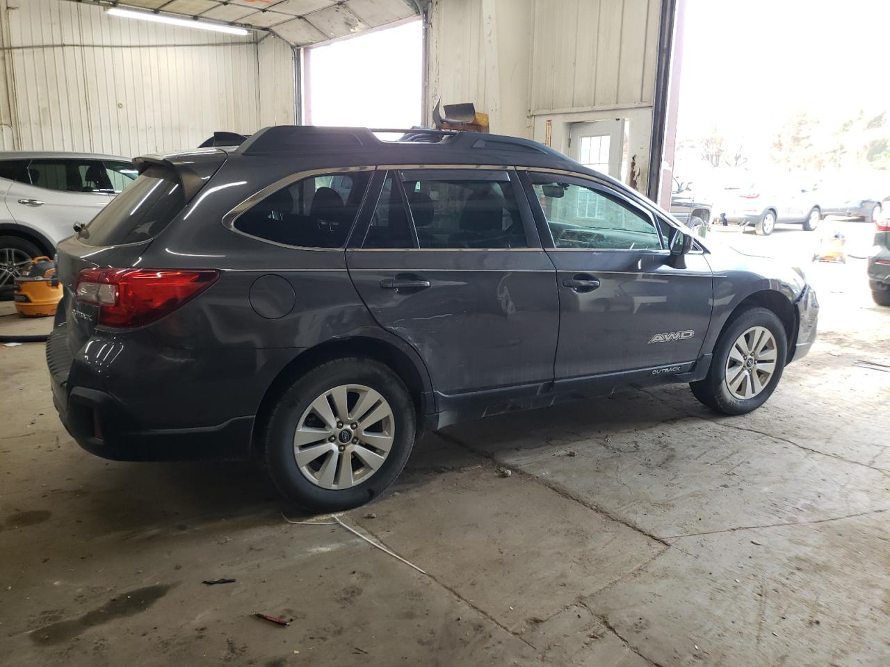 2018 Subaru Outback - Image 3