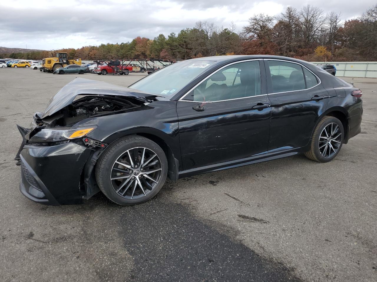 2022 Toyota Camry - Image 1