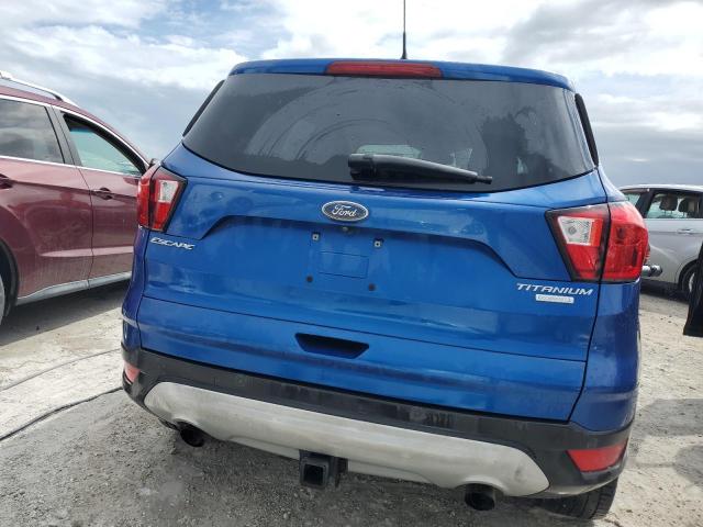  FORD ESCAPE 2019 Granatowy