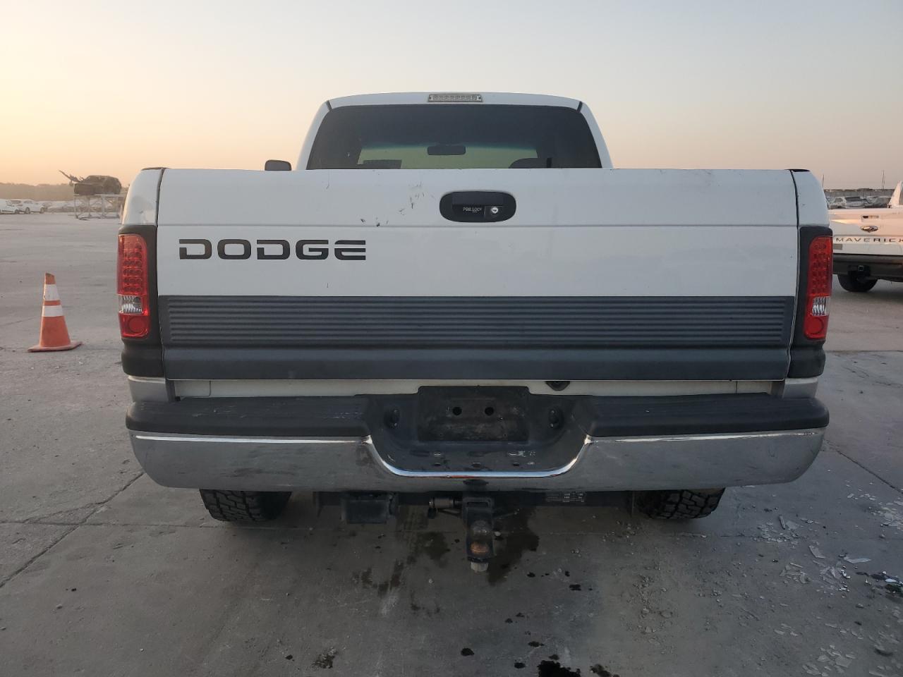 1999 Dodge Ram 2500 VIN: 1B7KC2360XJ534339 Lot: 76105234