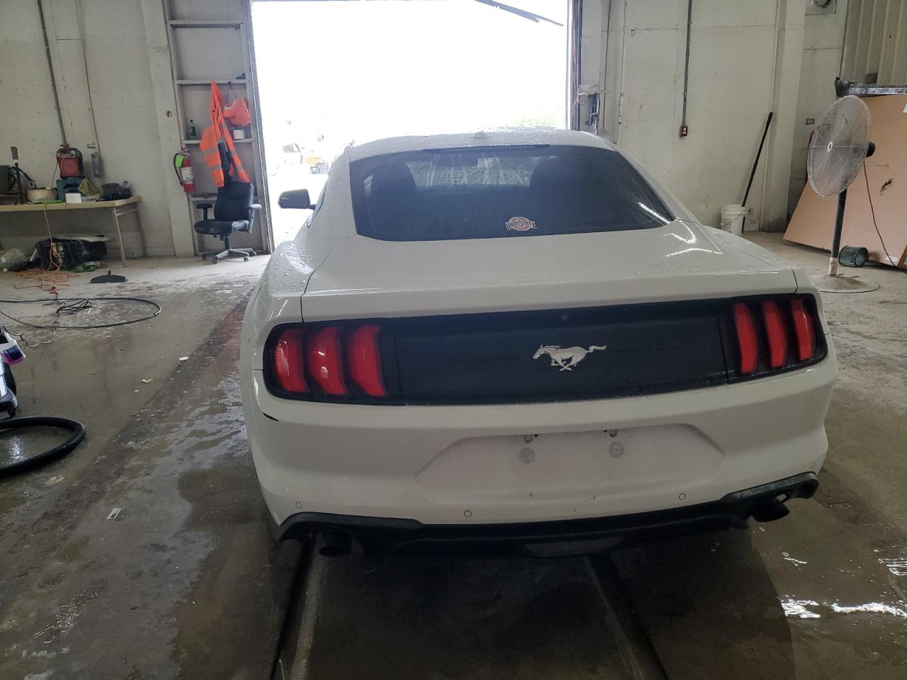 2018 Ford Mustang VIN: 1FA6P8TH2J5181098 Lot: 78645194