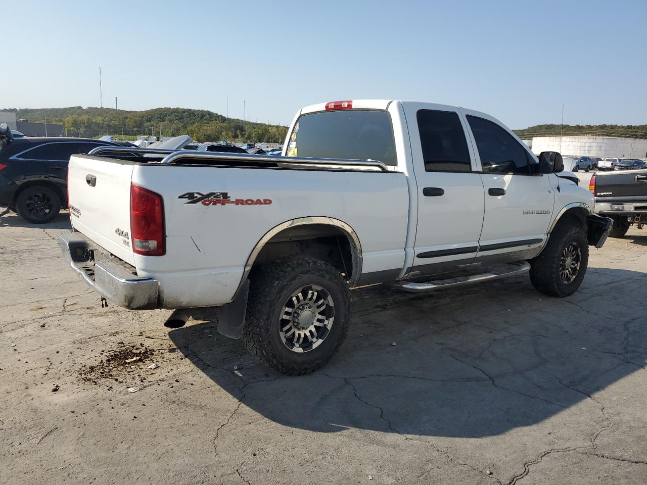 2004 Dodge RAM - Image 3