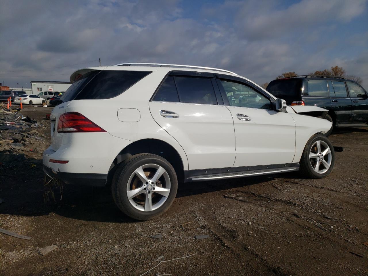 VIN 4JGDA5HB8GA657291 2016 MERCEDES-BENZ GLE-CLASS no.3