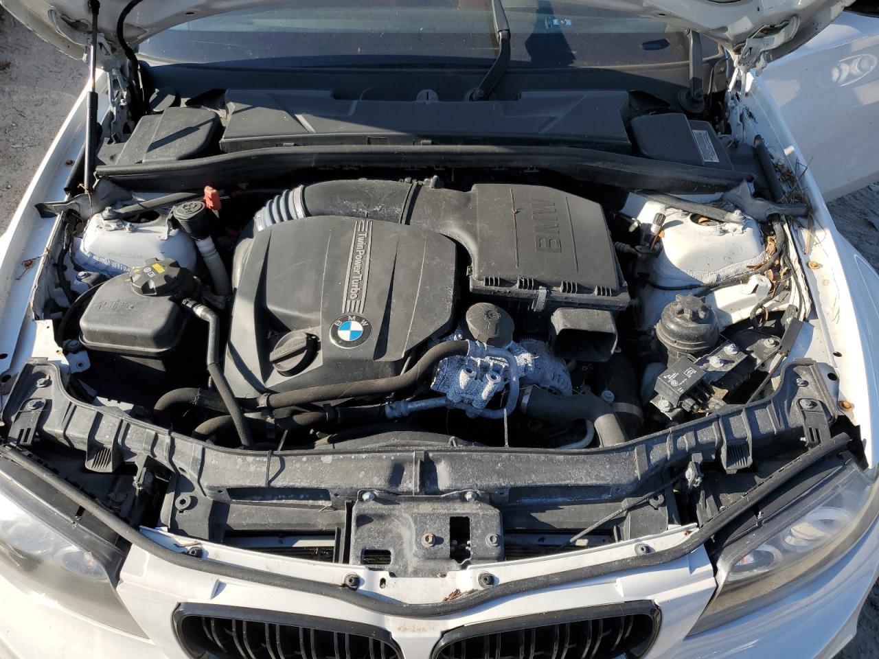 WBAUC9C54DVY60302 2013 BMW 135 I