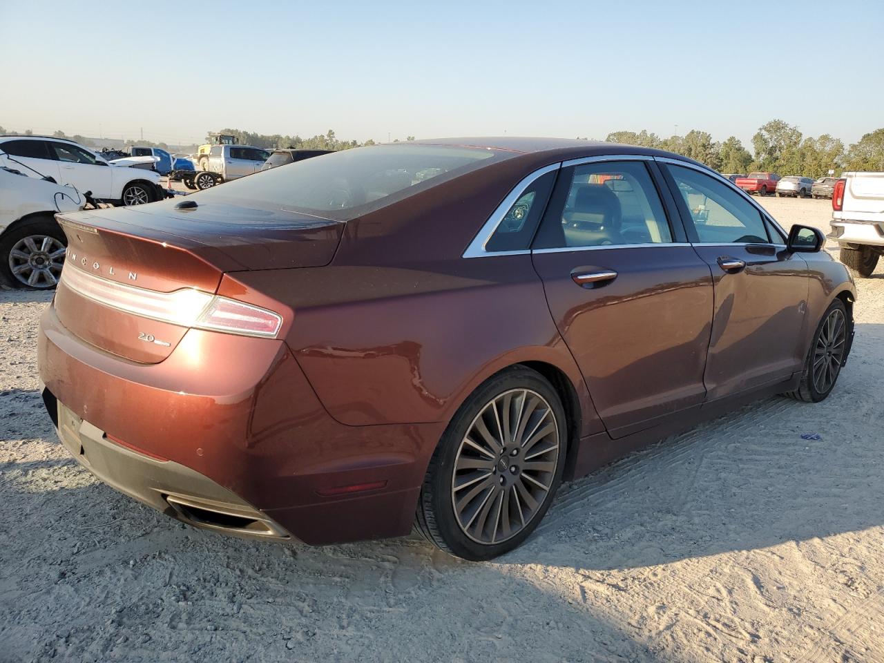 2016 Lincoln MKZ - Image 3